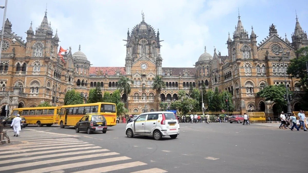 मुंबई को फिर से दहलाने की मिली धमकी, ‘मुंबई में 400 किलो RDX के साथ घुसे 34 ह्यूमन बम’