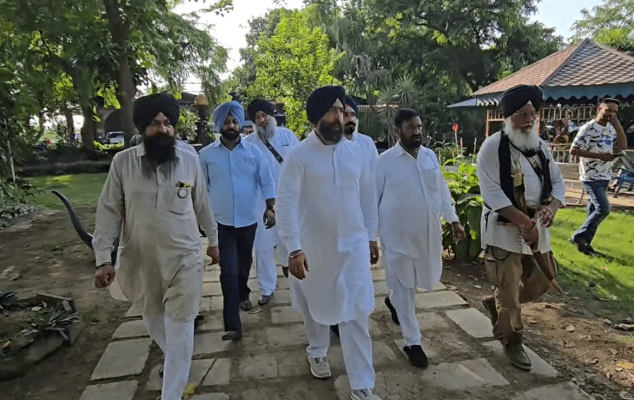 ਨਾਭਾ ਦੇ ਨਾਨੋਕੀ ਪਿੰਡ ‘ਚ ਭਰਵੀ ਮੀਟਿੰਗ, ਭਾਰਤੀ ਕਿਸਾਨ ਯੂਨੀਅਨ ਨੇ ਸ਼੍ਰੋਮਣੀ ਅਕਾਲੀ ਦਲ ਨੂੰ ਦਿੱਤਾ ਸਮਰਥਨ