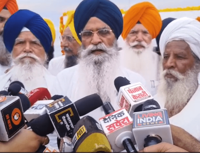 ਬਰਨਾਲਾ ਦੇ ਹੰਡਿਆਇਆ ਵਿਖੇ 350ਵੀਂ ਸ਼ਤਾਬਦੀ ਸ਼ਹੀਦੀ ਸਮਾਗਮ: ਐਸਜੀਪੀਸੀ ਪ੍ਰਧਾਨ ਹਰਜਿੰਦਰ ਸਿੰਘ ਧਾਮੀ ਵੱਲੋਂ ਗੁਰਮਤ ਵਿਦਿਆਲੇ ਦੀ ਨਵੀਂ ਇਮਾਰਤ ਦਾ ਉਦਘਾਟਨ
