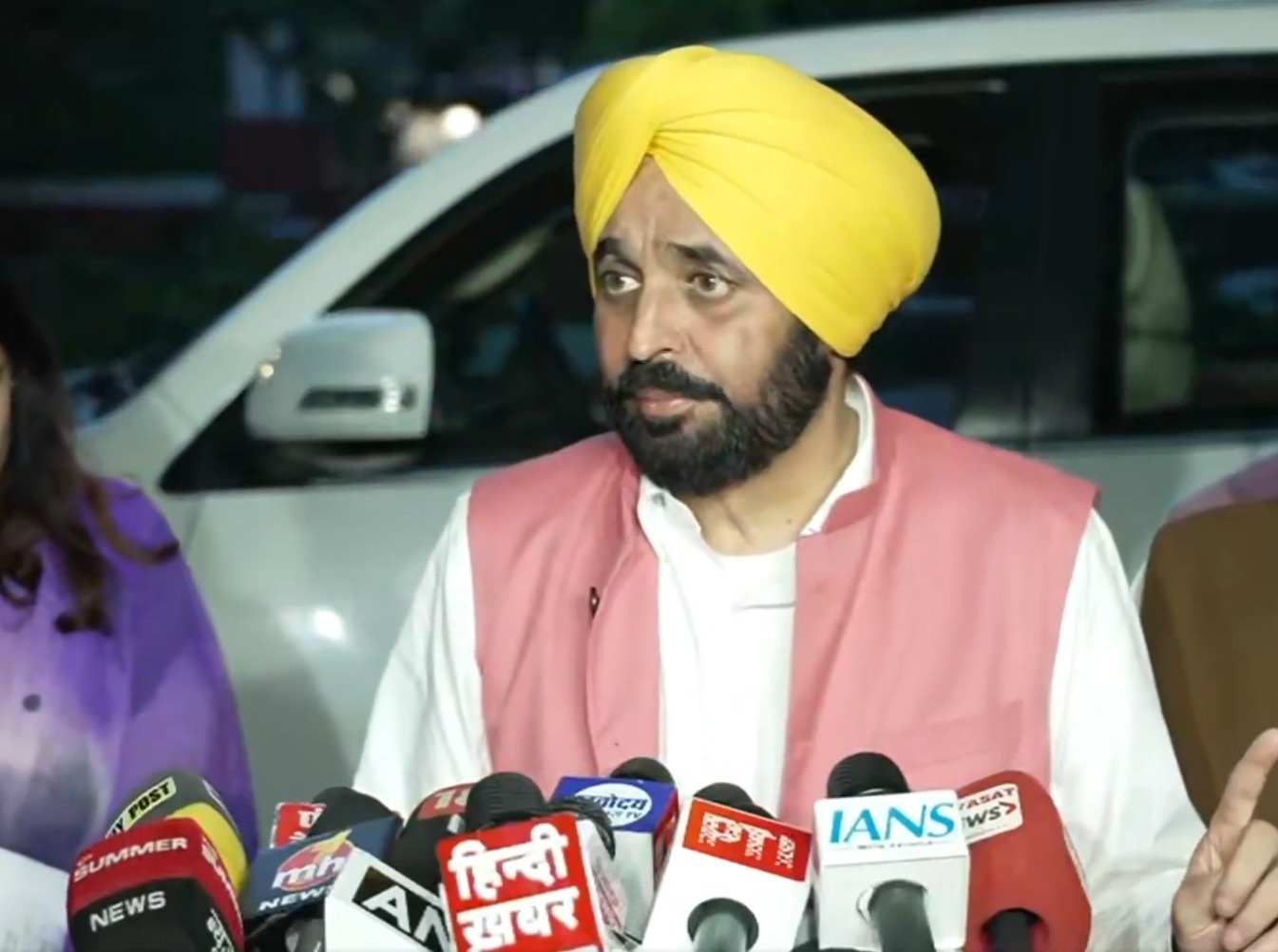 CM ਮਾਨ ਪਹੁੰਚੇ ਦਿੱਲੀ, SDRF ਨੂੰ ਲੈਕੇ ਗ੍ਰਹਿ ਮੰਤਰੀ ਨਾਲ ਮੁਲਾਕਾਤ, ਜਾਣੋ ਅਹਿਮ ਗੱਲਾਂ…