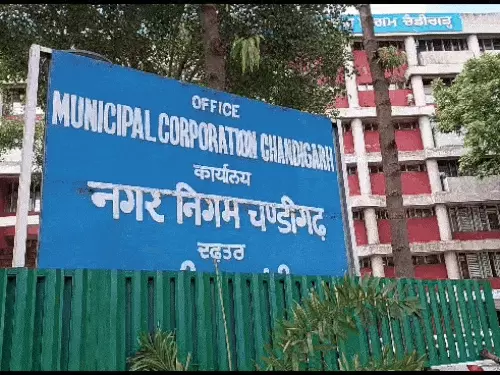 ਚੰਡੀਗੜ੍ਹ ਵਿੱਚ ਸਟ੍ਰੀਟ ਵੈਂਡਰਾਂ ਨੂੰ ਮਿਲੇਗਾ ਲਾਇਸੈਂਸ, 22 ਤੋਂ 29 ਤਰੀਕ ਤੱਕ ਕਾਰਡ ਲਏ ਜਾ ਸਕਦੇ ਹਨ, ਸ਼ਡਿਊਲ ਜਾਰੀ