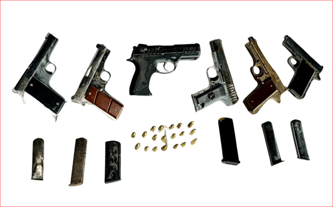 ਪੰਜਾਬ ਪੁਲਿਸ ਦੀ ਵੱਡੀ ਕਾਰਵਾਈ ! ਬੰਬੀਹਾ ਗੈਂਗ ਦੇ 2 ਬਦਮਾਸ਼ ਗ੍ਰਿਫ਼ਤਾਰ, 6 ਪਿਸਤੌਲ ਤੇ 19 ਕਾਰਤੂਸ ਬਰਾਮਦ