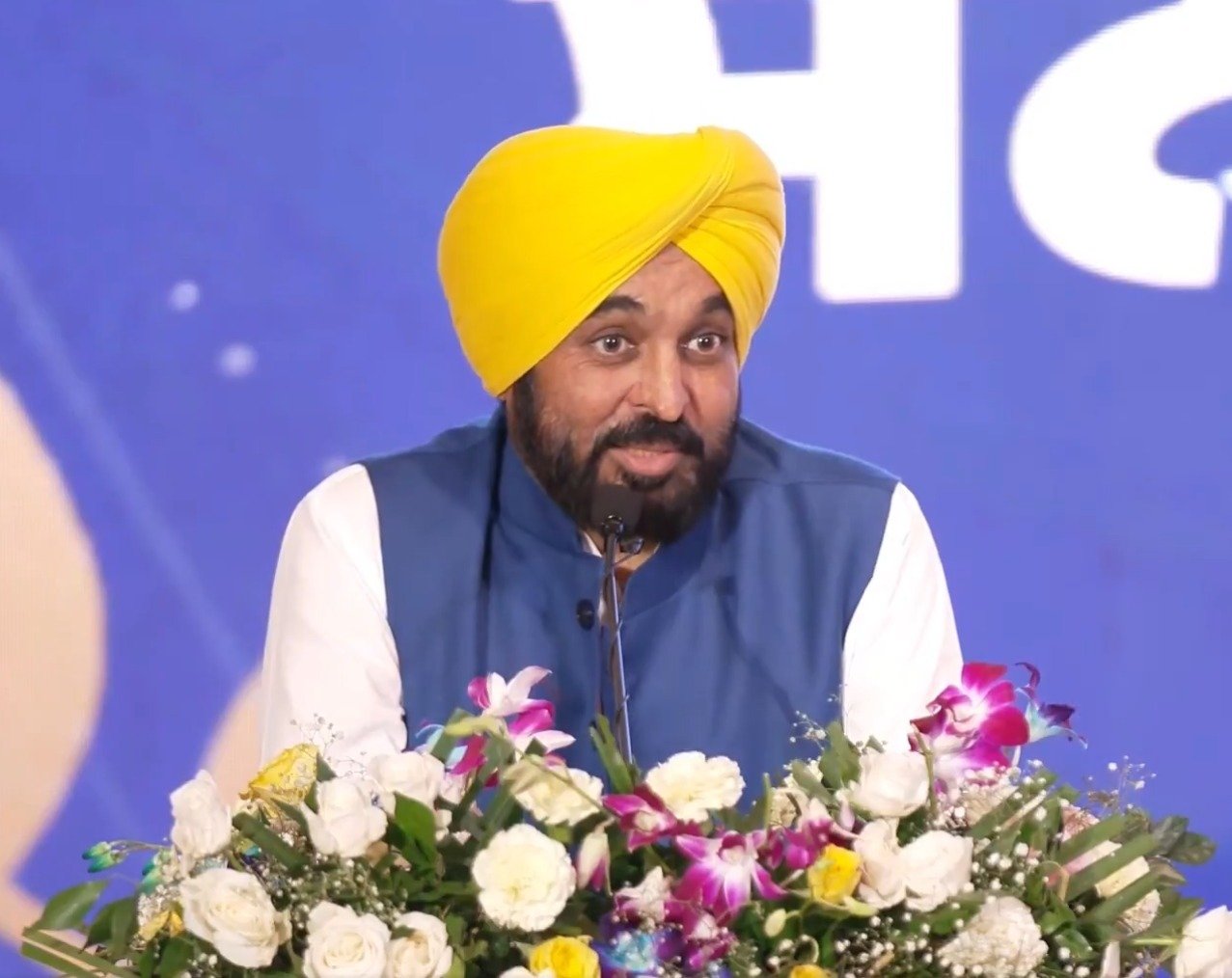 ਸ੍ਰੀ ਅਨੰਦਪੁਰ ਸਾਹਿਬ ‘ਚ ਅਧਿਆਪਕਾਂ ਦਾ ਕੀਤਾ ਗਿਆ ਸਨਮਾਨ, ਅਧਿਆਪਕਾਂ ਦਾ ਅਗਲਾ ਬੈਚ ਨਵੰਬਰ ‘ਚ ਸਿਖਲਾਈ ਲਈ ਫਿਨਲੈਂਡ ਜਾਵੇਗਾ: CM ਮਾਨ