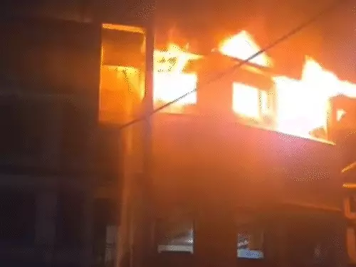 ਹਿਮਾਚਲ ‘ਚ ਦੀਵਾਲੀ ਵਾਲੇ ਦਿਨ ਕਸੋਲ ਇਨ ਹੋਟਲ ਵਿੱਚ ਲੱਗੀ ਭਿਆਨਕ ਅੱਗ, ਰਾਮਪੁਰ ਵਿੱਚ 4 ਦੁਕਾਨਾਂ ਸੜ ਕੇ ਸੁਆਹ