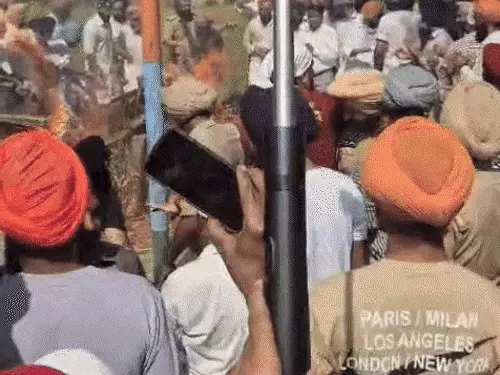 ਜਵੰਦਾ ਦੇ ਅੰਤਿਮ ਸੰਸਕਾਰ 'ਤੇ ਕਲਾਕਾਰਾਂ ਦੇ ਫੋਨ ਚੋਰੀ: ਗਾਇਕ ਕੋਕਰੀ ਨੇ ਕਿਹਾ