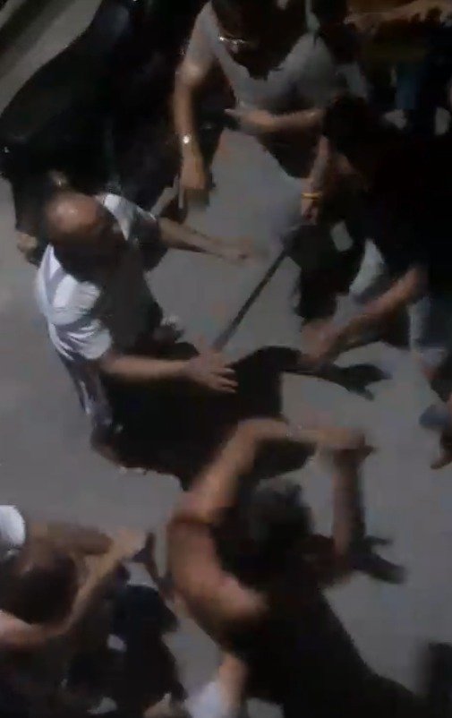 ਮੋਹਕਮਪੁਰੇ ’ਚ ਰਾਤ ਦੇ ਸਮੇਂ ਗੁੰਡਾਗਰਦੀ ਦਾ ਨੰਗਾ ਨਾਚ, ਗੁਆਂਢੀਆਂ ਨੇ ਪਰਿਵਾਰ ’ਤੇ ਹਥਿਆਰਾਂ ਨਾਲ ਕੀਤਾ ਹਮਲਾ