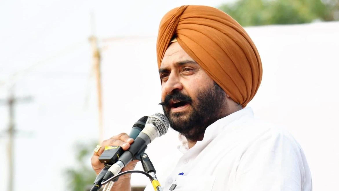 ਪਠਾਣਮਾਜਰਾ ਦੀ ਜ਼ਮਾਨਤ ‘ਤੇ ਅੱਜ ਆ ਸਕਦਾ ਹੈ ਫੈਸਲਾ, ਜਬਰ-ਜਨਾਹ ਦੇ ਮਾਮਲੇ ‘ਚ ਫ਼ਰਾਰ ਚੱਲ ਰਿਹਾ ਵਿਧਾਇਕ