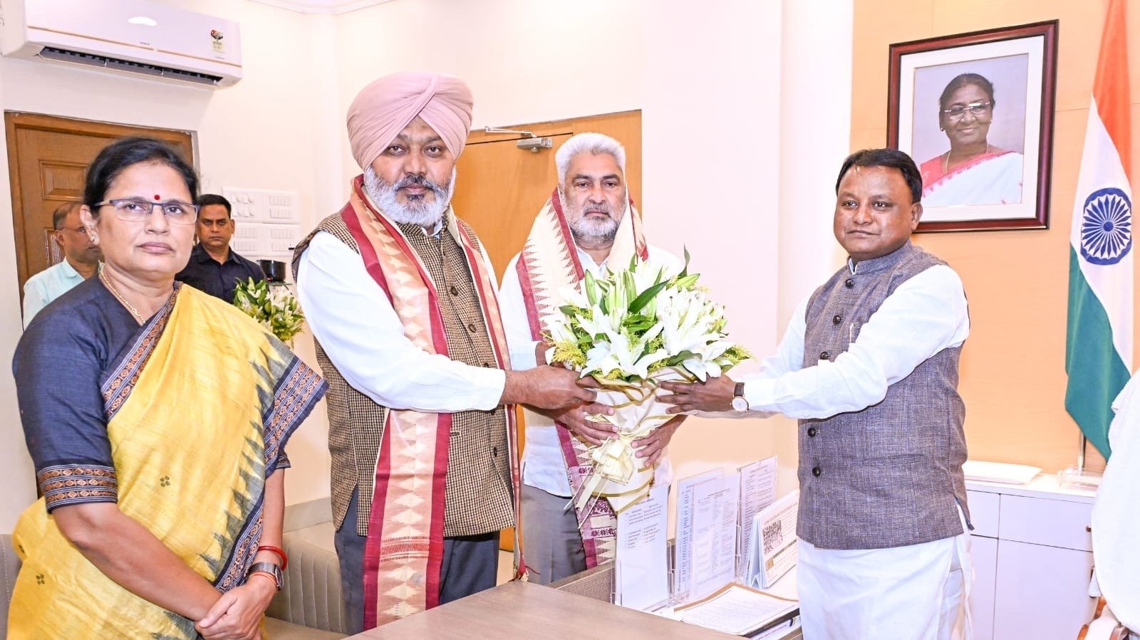 ਕੈਬਨਿਟ ਮੰਤਰੀਆਂ ਚੀਮਾ ਤੇ ਕਟਾਰੂਚੱਕ ਵੱਲੋਂ ਸ੍ਰੀ ਗੁਰੂ ਤੇਗ ਬਹਾਦਰ ਜੀ ਦੇ 350ਵੇਂ ਸ਼ਹੀਦੀ ਸਮਾਗਮ ਲਈ ਓਡੀਸ਼ਾ ਦੇ ਮੁੱਖ ਮੰਤਰੀ ਨੂੰ ਸੱਦਾ