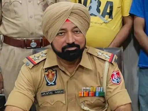 ਲੁਧਿਆਣਾ ‘ਚ ਐਸਐਚਓ ਮੁਅੱਤਲ, ਸਬ-ਇੰਸਪੈਕਟਰ ਔਰਤ ਦੀ ਸ਼ਿਕਾਇਤ ‘ਤੇ ਕਾਰਵਾਈ ਕਰਨ ਵਿੱਚ ਅਸਫਲ, ਪੁਲਿਸ ਕਮਿਸ਼ਨਰ ਨੇ ਵਿਭਾਗੀ ਜਾਂਚ ਦੇ ਵੀ ਦਿੱਤੇ ਹੁਕਮ