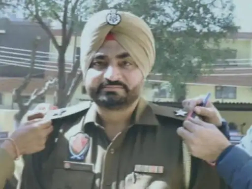 ਲੁਧਿਆਣਾ ਡੀਆਈਜੀ ਦੇ ਦਫ਼ਤਰ ਵਿੱਚ ਏਐਸਆਈ ਨੇ ਕੀਤੀ ਖੁਦਕੁਸ਼ੀ, ਡਿਊਟੀ ਦੌਰਾਨ ਸਰਵਿਸ ਰਿਵਾਲਵਰ ਨਾਲ ਸਿਰ ਵਿੱਚ ਗੋਲੀ ਮਾਰੀ