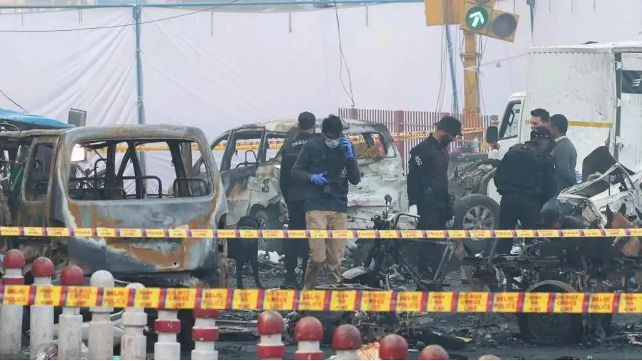 Delhi Blast Update: ਐਨਆਈਏ ਨੇ ਆਗਰਾ ਪਹੁੰਚ ਕੇ ਡਾ. ਪਰਵੇਜ਼ ਅੰਸਾਰੀ ਨੂੰ ਹਿਰਾਸਤ ਵਿੱਚ ਲਿਆ