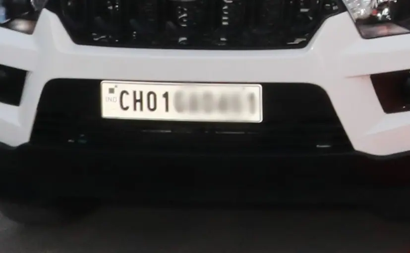 ਚੰਡੀਗੜ੍ਹ ਵਿੱਚ ਫੈਂਸੀ ਕਾਰ ਨੰਬਰਾਂ ਦੀ ਦੌੜ — “0001” ₹22.5 ਲੱਖ ‘ਚ ਵਿਕਿਆ, “0007” ਨੇ ₹10.94 ਲੱਖ ਹਾਸਲ ਕੀਤੇ
