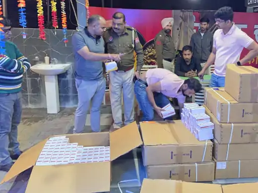 ਪੰਜਾਬ ‘ਚ NCB ਨੇ ਕੀਤੀ ਵੱਡੀ ਕਾਰਵਾਈ, ਟਰੱਕ ਚੋਂ 5 ਲੱਖ ਨਸ਼ੀਲੀ ਗੋਲੀਆਂ ਜ਼ਬਤ