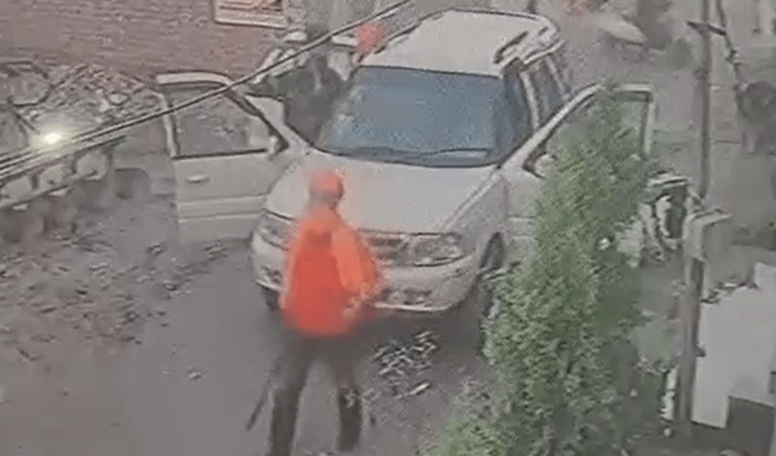 ਸ਼ਿਵ ਸੈਨਾ ਹਿੰਦੁਸਤਾਨ ਦੇ ਉਪ ਪ੍ਰਧਾਨ ‘ਤੇ ਹਮਲਾ, ਬਜ਼ੁਰਗ ਔਰਤ ਦੀ ਮੌਤ, CCTV ਫੁਟੇਜ ਸਾਹਮਣੇ