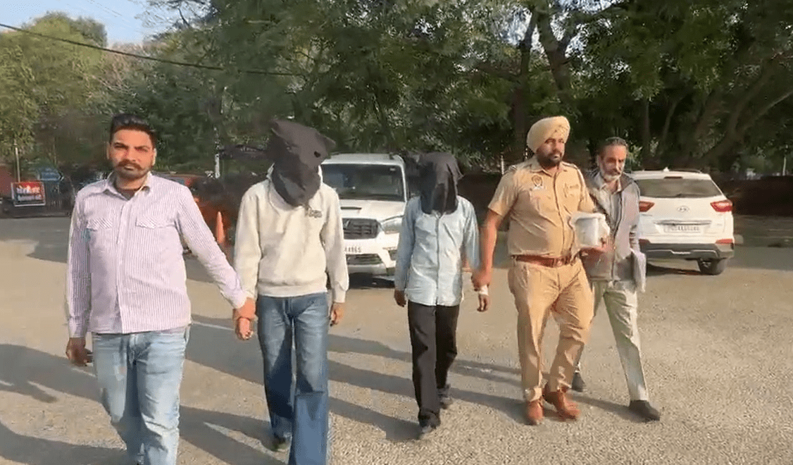 ਫਰੀਦਕੋਟ ਪੁਲਿਸ ਵੱਲੋਂ ਵੱਡੀ ਵਾਰਦਾਤ ਨੂੰ ਨਾਕਾਮ, 02 ਦੋਸ਼ੀਆ ਨਜਾਇਜ ਹਥਿਆਰ ਸਮੇਤ ਕਾਬੂ