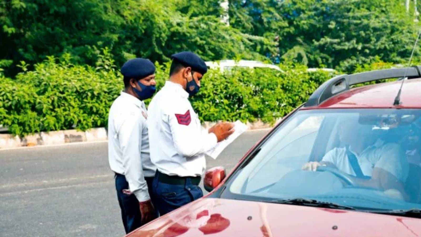 ਚੰਡੀਗੜ੍ਹ ਪੁਲਿਸ ਨੇ ਵਸੂਲੇ ਰਿਕਾਰਡਤੋੜ ਜੁਰਮਾਨੇ, ਵਾਹਨ ਚਾਲਕਾਂ ਤੋਂ ₹9.64 ਕਰੋੜ ਕੀਤੇ ਇਕੱਠੇ