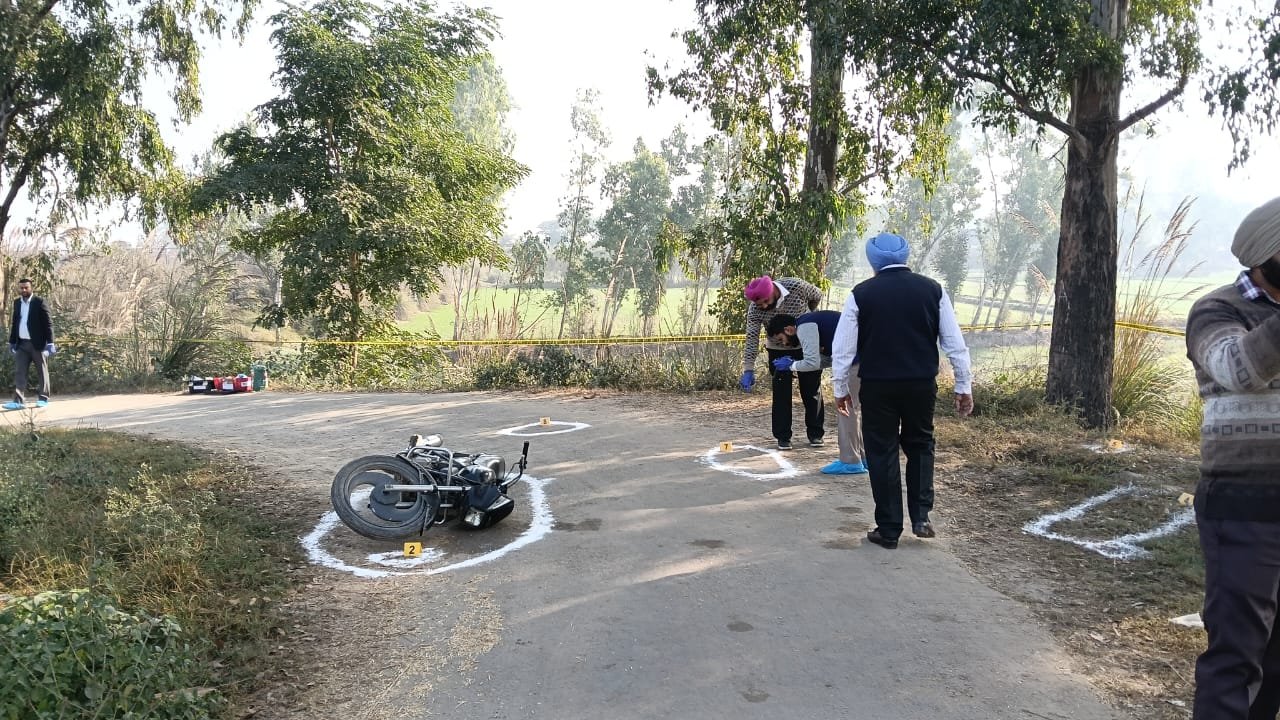 ਕਾਂਗਰਸੀ ਲੀਡਰ ਦੀ ਦੁਕਾਨ ‘ਤੇ ਫਾਇਰਿੰਗ ਦੇ ਮਾਮਲੇ ਵਿੱਚ ਮੁੱਖ ਦੋਸ਼ੀ ਨਾਲ ਪੁਲਿਸ ਦਾ ਇਨਕਾਊਂਟਰ