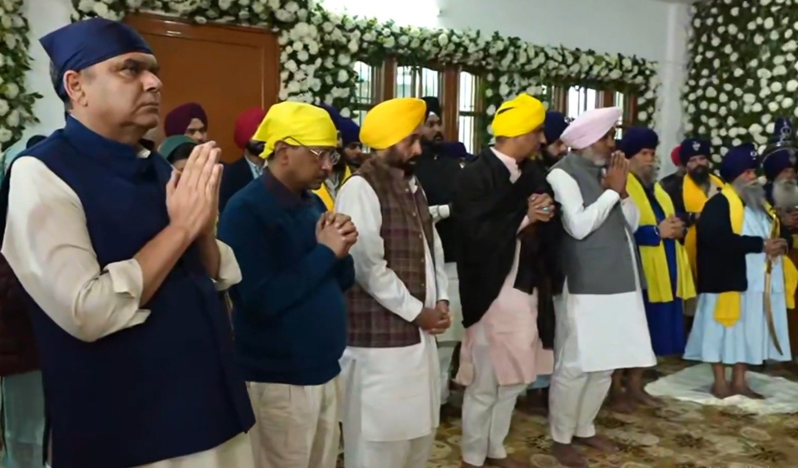 ਸ੍ਰੀ ਆਨੰਦਪੁਰ ਸਾਹਿਬ ਵਿਖੇ ਸ਼ਤਾਬਦੀ ਸਮਾਰੋਹ ਸ਼ੁਰੂ, ਸ੍ਰੀ ਅਖੰਡ ਪਾਠ ਸਾਹਿਬ ਦੀ ਹੋਈ ਆਰੰਭਤਾ, ਰਾਜਪਾਲ ਤੇ CM ਮਾਨ ਨੇ ਵੀ ਭਰੀ ਹਾਜ਼ਰੀ