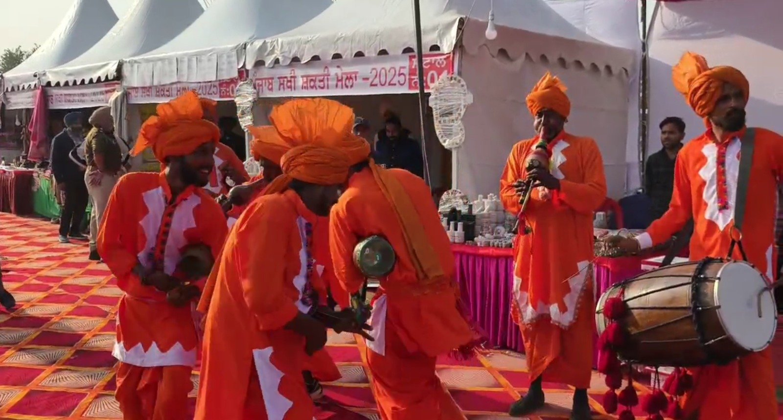 ਖ਼ਰੀਦੋ-ਫ਼ਰੋਖ਼ਤ, ਮਨੋਰੰਜਨ ਤੇ ਖਾਣ-ਪੀਣ ਦੇ ਸ਼ੌਕੀਨਾਂ ਲਈ ਵਿਸ਼ੇਸ਼ ਖਿੱਚ ਦਾ ਕੇਂਦਰ ਬਣਿਆ ‘ਪੰਜਾਬ ਸਖੀ ਸ਼ਕਤੀ ਮੇਲਾ’