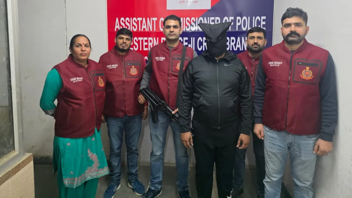 ਦਿੱਲੀ ਕ੍ਰਾਈਮ ਬ੍ਰਾਂਚ ਦੀ ਵੱਡੀ ਕਾਰਵਾਈ: ਅੰਤਰਰਾਜੀ ਨਸ਼ਾ ਤਸਕਰ ਗਿਰੋਹ ਦਾ ਮੁੱਖ ਮੈਂਬਰ ਤੁਸ਼ਾਰ ਗ੍ਰਿਫ਼ਤਾਰ, 8 ਕਰੋੜ ਦੀ ਹੈਰੋਇਨ ਬਰਾਮਦ