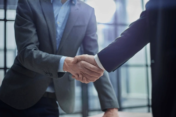 ਭਾਰਤ ਵਿੱਚ ਕਾਰਪੋਰੇਟ ਸਮਝੌਤੇ ਛੇ ਤਿਮਾਹੀਆਂ ਦੇ ਸਭ ਤੋਂ ਉੱਚੇ ਪੱਧਰ ‘ਤੇ, 999 ਸੌਦਿਆਂ ‘ ਚ $44.3 ਬਿਲੀਅਨ ਦੇ ਹੋਏ ਲੈਣ-ਦੇਣ