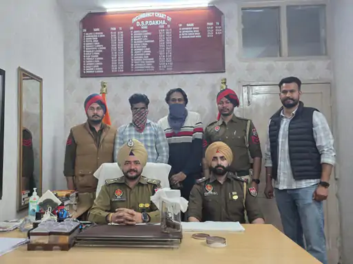 ਲੁਧਿਆਣਾ ‘ਚ 2 ਜਬਰਨ ਵਸੂਲੀ ਕਰਨ ਵਾਲੇ ਗ੍ਰਿਫ਼ਤਾਰ, ਪਿਸਤੌਲ, ਕਾਰਤੂਸ ਅਤੇ ਕਾਰ ਬਰਾਮਦ