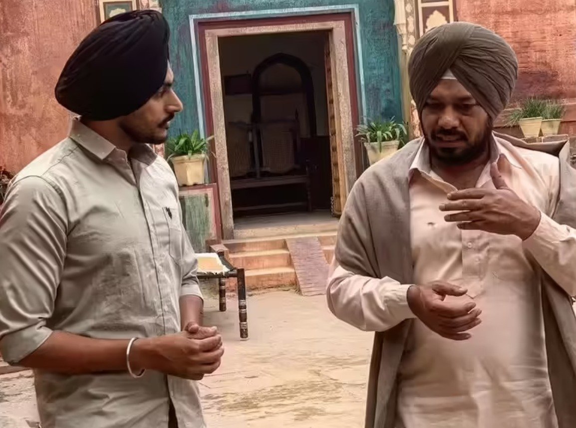 ਗਾਇਕ ਰਾਜਵੀਰ ਜਵੰਦਾ ਦੀ ਰਿਲੀਜ਼ ਹੋਣ ਵਾਲੀ ਫ਼ਿਲਮ ‘ਯਮਲਾ’ ਵਿਚਾਲੇ ਗੁਰਪ੍ਰੀਤ ਘੁੱਗੀ ਨੇ ਖ਼ੂਬਸੂਰਤ ਪਲਾਂ ਨੂੰ ਕੀਤਾ ਸਾਂਝਾ