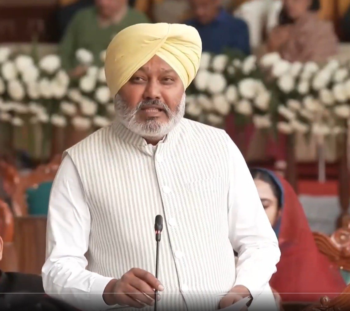 ਇਤਿਹਾਸਕ ਵਿਧਾਨ ਸਭਾ ਇਜਲਾਸ ਦੌਰਾਨ ਸ੍ਰੀ ਗੁਰੂ ਤੇਗ਼ ਬਹਾਦਰ ਜੀ ਨੂੰ ਸ਼ਰਧਾਂਜਲੀ, ਚੀਮਾ ਨੇ ਦੇਸ਼ ਦੇ ਵੱਖ-ਵੱਖ ਹਿੱਸਿਆਂ ‘ਚ ਵੱਧ ਰਹੀ ਨਫ਼ਰਤ ‘ਤੇ ਪ੍ਰਗਟਾਈ ਡੂੰਘੀ ਚਿੰਤਾ