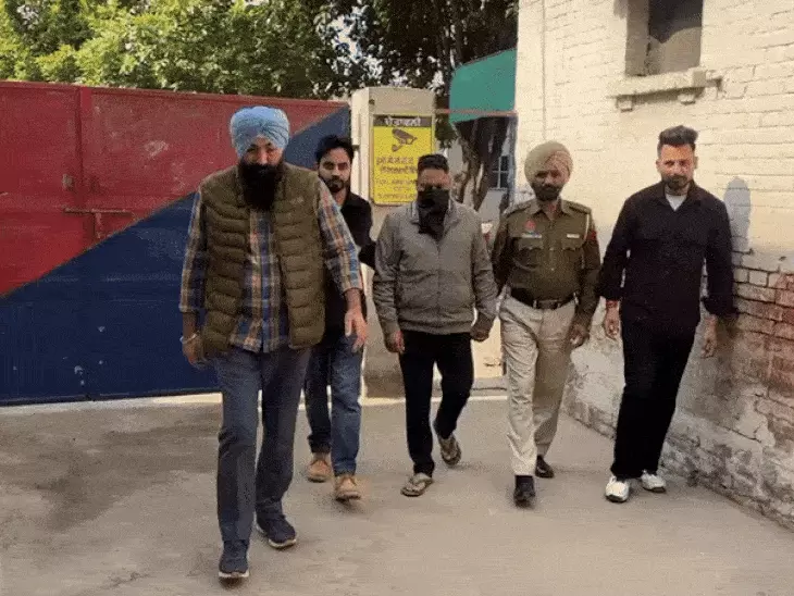 ਪੰਜਾਬੀ ਅਦਾਕਾਰ ਦੇ ਗਹਿਣਿਆਂ ਦੇ ਸ਼ੋਅਰੂਮ ਵਿੱਚ ਚੋਰੀ, ਮੈਨੇਜਰ ਗ੍ਰਿਫ਼ਤਾਰ