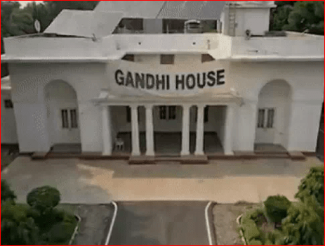 ਪੰਜਾਬ ਜ਼ਿਲ੍ਹਾ ਪ੍ਰੀਸ਼ਦ ਚੋਣਾਂ ਵਿੱਚ ਏਆਈ ਨਾਲ ਸਿਆਸੀ ਜੰਗ, ਅਕਾਲੀ ਦਲ ਨੇ ਵੀਡੀਓ ਜਾਰੀ ਕਰਕੇ ਕੀਤੀ ਸ਼ੁਰੂਆਤ, ਫਿਰ ਭਾਜਪਾ, ਕਾਂਗਰਸ ਅਤੇ ‘ਆਪ’ ਵੀ ਮੈਦਾਨ ਵਿੱਚ ਉਤਰੇ