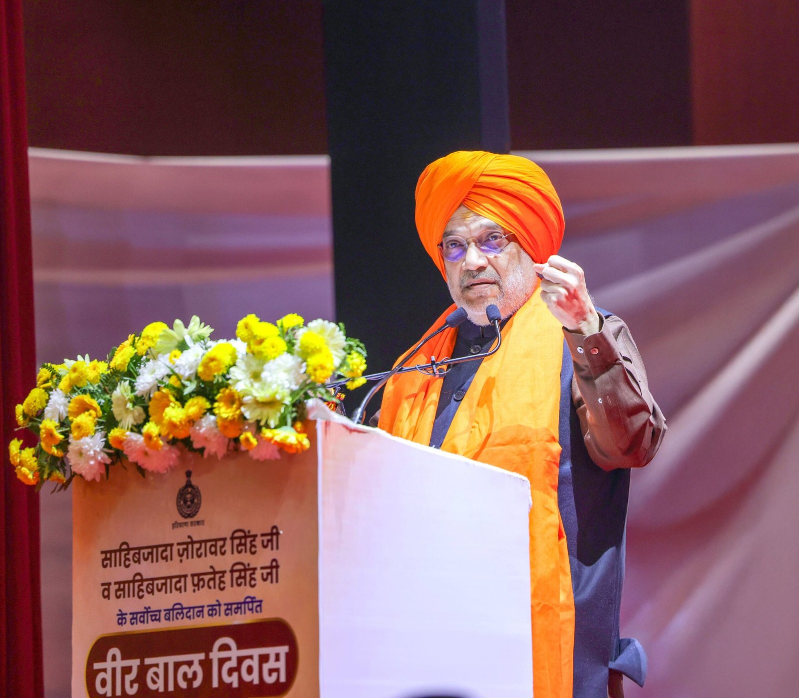 ਸਿੱਖ ਗੁਰੂਆਂ ਵੱਲੋਂ ਮਨੁੱਖਤਾ ਅਤੇ ਦੇਸ਼ ਲਈ ਦਿੱਤੀਆਂ ਕੁਰਬਾਨੀਆਂ ਦਾ ਮੁਕਾਬਲਾ ਦੁਨੀਆਂ ਵਿੱਚ ਕੋਈ ਨਹੀਂ ਕਰ ਸਕਦਾ: ਅਮਿਤ ਸ਼ਾਹ