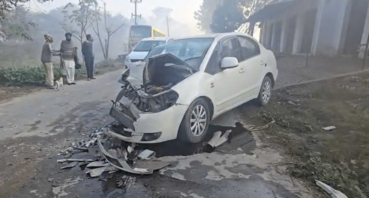 ਗੁਰਦੁਆਰਾ ਸ੍ਰੀ ਟਾਹਲੀ ਸਾਹਿਬ ਨੇੜੇ ਵਾਪਰਿਆ ਭਿਆਨਕ ਸੜਕ ਹਾਦਸਾ, ਕੋਈ ਜਾਨੀ ਨੁਕਸਾਨ ਨਹੀਂ