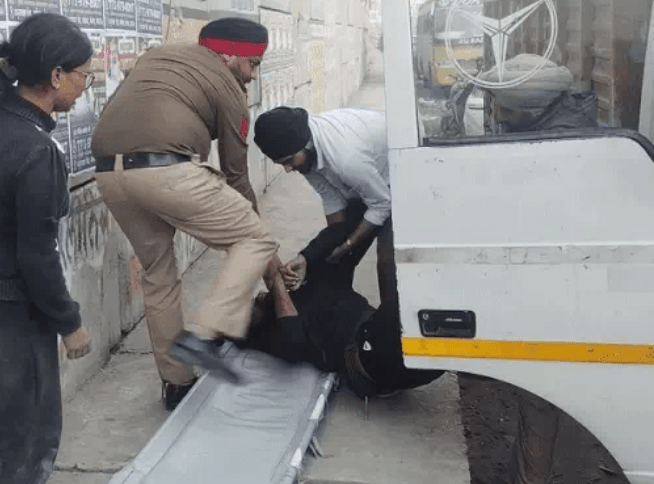 ਲੁਧਿਆਣਾ ਵਿੱਚ ਦੁੱਧ ਦੇ ਟਰੱਕ ਵਿੱਚੋਂ ਮਿਲੀ ਲਾਸ਼; Silent Attack ਹੋਣ ਦੀ ਸ਼ੱਕ