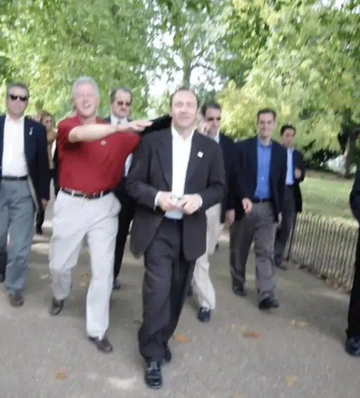 5 ਕੁੜੀਆਂ ਦੀ ਗੋਦ ਵਿੱਚ ਲੇਟੇ ਹੋਏ ਬ੍ਰਿਟਿਸ਼ ਪ੍ਰਿੰਸ ਐਂਡਰਿਊ ਦੇਖੇ ਗਏ, ਐਪਸਟਾਈਨ ਦੀ ਗੋਦ ਵਿੱਚ ਨਾਬਾਲਗ ਕੁੜੀਆਂ, ਸੈਕਸ ਸਕੈਂਡਲ ਦੀਆਂ 25 ਫੋਟੋਆਂ