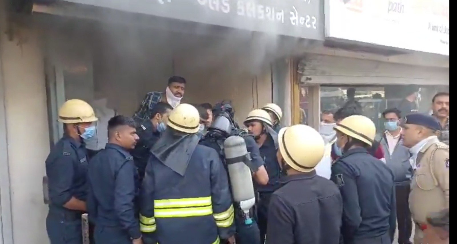Gujarat: ਭਾਵਨਗਰ ਪੈਥੋਲੋਜੀ ਲੈਬ ‘ਚ ਲੱਗੀ ਅੱਗ, 19 ਮਰੀਜ਼ਾਂ ਨੂੰ ਸੁਰੱਖਿਅਤ ਬਚਾਇਆ