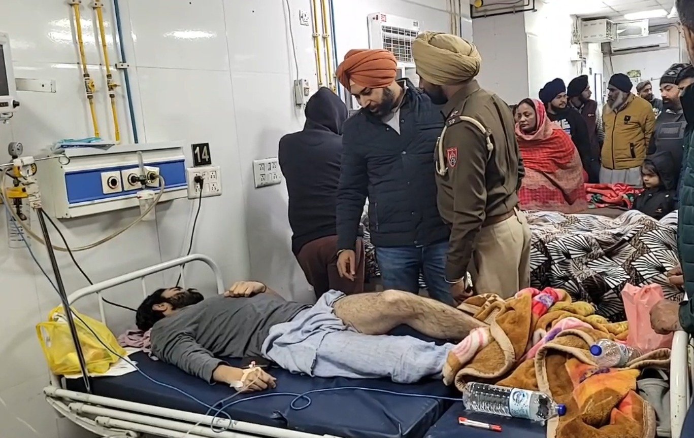 ਦੋ ਨੌਜਵਾਨਾਂ ਨੇ ਕੀਤਾ ਵੱਡਾ ਕਾਰਾ, ਵਕੀਲ ‘ਤੇ ਚਲਾਈਆਂ ਗੋਲੀਆਂ, ਮਾਮਲੇ ਦੀ ਜਾਂਚ ‘ਚ ਜੁਟੀ ਪੁਲਿਸ