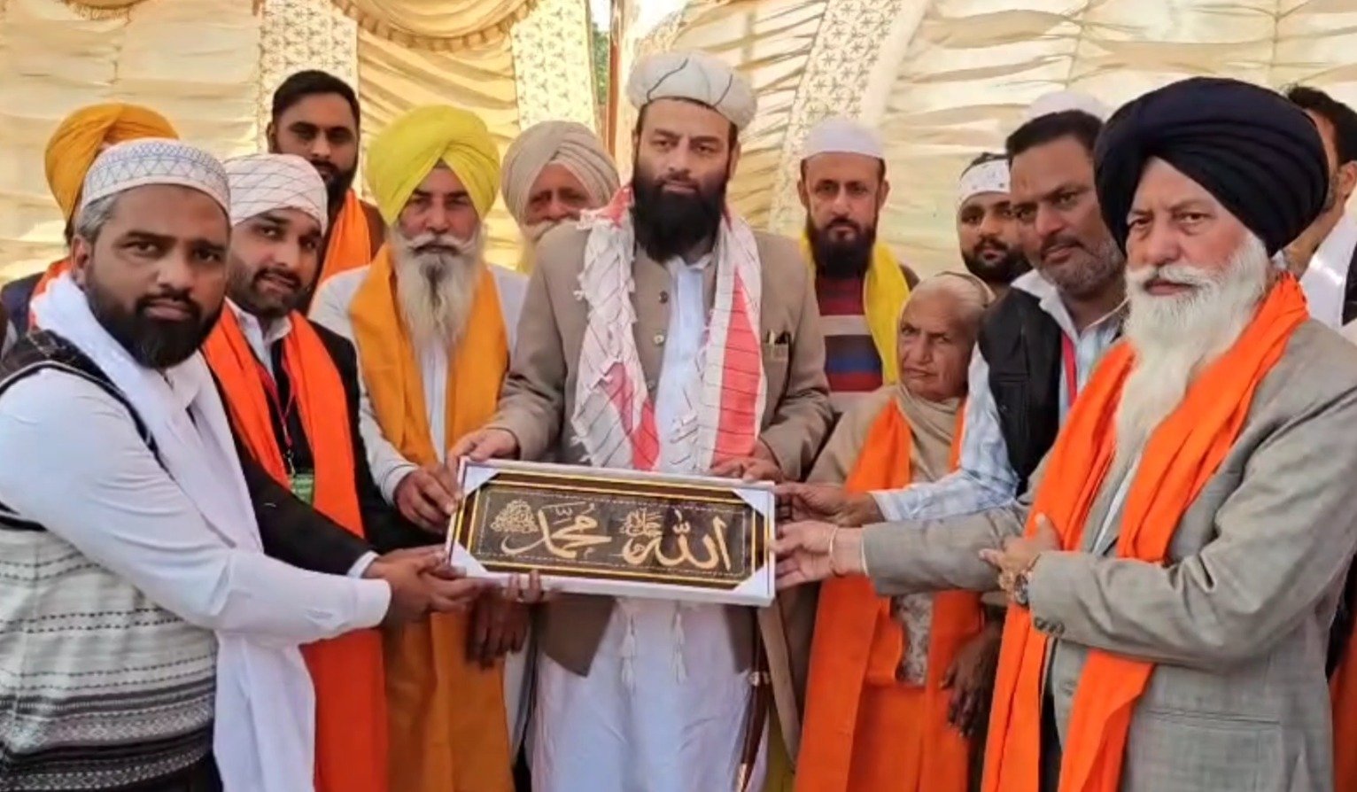 ਸਿੱਖ ਪਰਿਵਾਰ ਨੇ ਭਾਈਚਾਰਕ ਸਾਂਝ ਦੀ ਵੱਡੀ ਮਿਸਾਲ ਕੀਤੀ ਕਾਇਮ, ਮੁਸਲਮਾਨ ਭਾਈਚਾਰੇ ਨੂੰ ਮਸਜਿਦ ਬਣਾਉਣ ਲਈ 5 ਮਰਲੇ ਜ਼ਮੀਨ ਕੀਤੀ ਦਾਨ