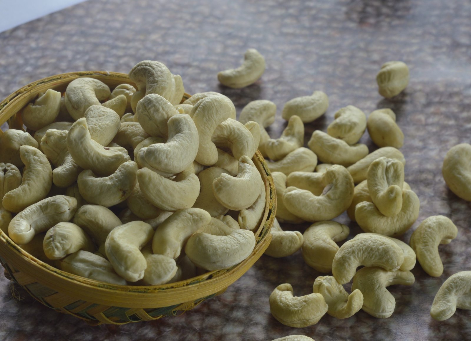 ਜ਼ਿਆਦਾ ਕਾਜੂ ਖਾਣਾ ਪੈ ਸਕਦਾ ਹੈ ਭਾਰੀ; ਰੋਜ਼ਾਨਾ ਕਿੰਨੇ ਕਾਜੂ ਖਾਣੇ ਚਾਹੀਦੇ ਹਨ?