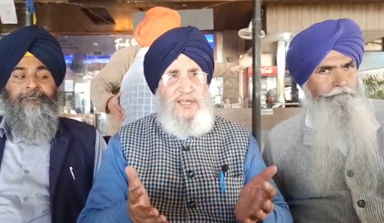 ਸ਼੍ਰੋਮਣੀ ਅਕਾਲੀ ਦਲ ਦੇ ਸੀਨੀਅਰ ਆਗੂ ਡਾ. ਦਲਜੀਤ ਚੀਮਾ ਨੇ ਜ਼ਿਲ੍ਹਾ ਪ੍ਰੀਸ਼ਦ ਅਤੇ ਬਲਾਕ ਸੰਮਤੀ ਚੋਣਾਂ ਸਬੰਧੀ ਚੋਣ ਕਮਿਸ਼ਨ ‘ਤੇ ਲਗਾਏ ਗੰਭੀਰ ਦੋਸ਼, ਕਿਹਾ…