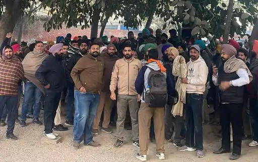 ਚੰਡੀਗੜ੍ਹ ਪ੍ਰਸ਼ਾਸਨ ਨੇ ਸੀਟੀਯੂ ਬੱਸ ਸਟਾਫ ਦੀ ਹੜਤਾਲ ਵਿਰੁੱਧ ਕੀਤੀ ਸਖ਼ਤ ਕਾਰਵਾਈ, 19 ਡਰਾਈਵਰਾਂ ਅਤੇ ਕੰਡਕਟਰਾਂ ਵਿਰੁੱਧ ਐਫਆਈਆਰ ਦਰਜ ਕਰਨ ਦੀ ਕੀਤੀ ਸਿਫਾਰਸ਼