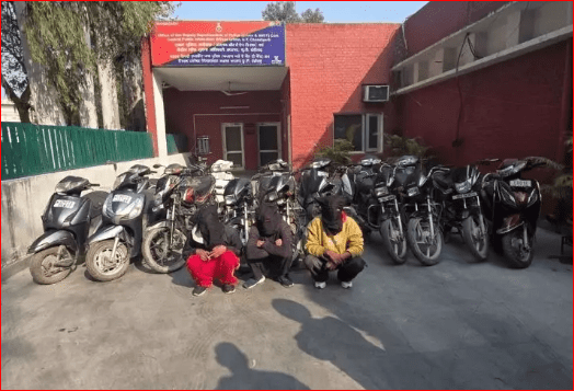 ਚੰਡੀਗੜ੍ਹ ‘ਚ ਵਾਹਨ ਚੋਰੀ ਦੇ ਦੋਸ਼ ਵਿੱਚ ਇੱਕ ਨਾਬਾਲਗ ਸਮੇਤ 4 ਗ੍ਰਿਫ਼ਤਾਰ, 17 ਚੋਰੀ ਹੋਏ ਵਾਹਨ ਬਰਾਮਦ