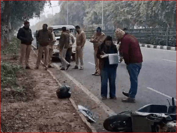 ਚੰਡੀਗੜ੍ਹ ਵਿੱਚ ਦਿਨ-ਦਿਹਾੜੇ ਨੌਜਵਾਨ ਦਾ ਕਤਲ, ਦੋ ਮੁਲਜ਼ਮਾਂ ਨੇ ਚਾਕੂਆਂ ਨਾਲ ਕੀਤੇ ਵਾਰ