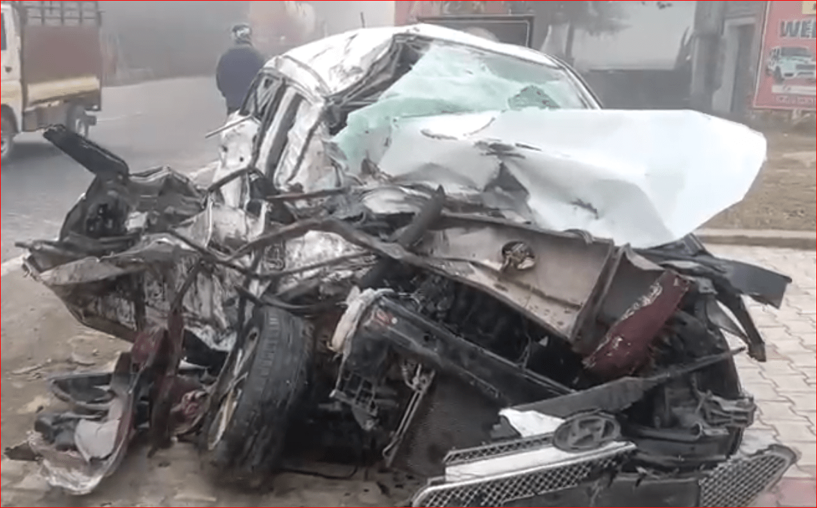 ਹੁਸ਼ਿਆਰਪੁਰ 'ਚ Punbus ਤੇ ਕਾਰ ਵਿਚਕਾਰ ਹੋਈ ਭਿਆਨਕ ਟੱਕਰ, ਹਿਮਾਚਲ ਪ੍ਰਦੇਸ਼ ਦੇ ਚਾਰ ਲੋਕਾਂ ਦੀ ਹੋਈ ਮੌਤ