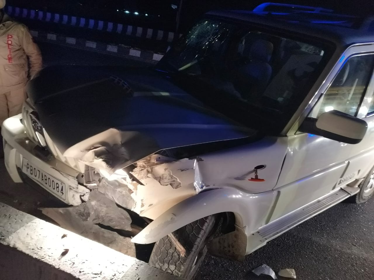 ਬਠਿੰਡਾ- ਅੰਮ੍ਰਿਤਸਰ ਮੇਨ ਹਾਈਵੇ ਦੇ ਨਜ਼ਦੀਕ ਵਾਪਰਿਆ ਭਿਆਨਕ ਸੜਕ ਹਾਦਸਾ 