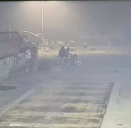 ਸੁਲਤਾਨਪੁਰ ਵਿੱਚ ਨਹੀਂ ਰੁਕ ਰਹਿਆ ਲੁੱਟ- ਖੋਹ ਦੀਆਂ ਵਾਰਦਾਤਾਂ,ਘਟਨਾ CCTV ਵਿੱਚ ਕੈਦ