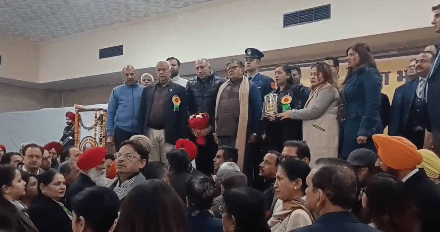 ਮੋਗਾ ਵਿੱਚ ਸੀਪੀਆਰ ਸਿਖਲਾਈ ਕੈਂਪ, ਪੰਜਾਬ ਦੇ ਰਾਜਪਾਲ ਗੁਲਾਬ ਚੰਦ ਕਟਾਰੀਆ ਮੁੱਖ ਮਹਿਮਾਨ ਵਜੋਂ ਹੋਏ ਸ਼ਾਮਲ