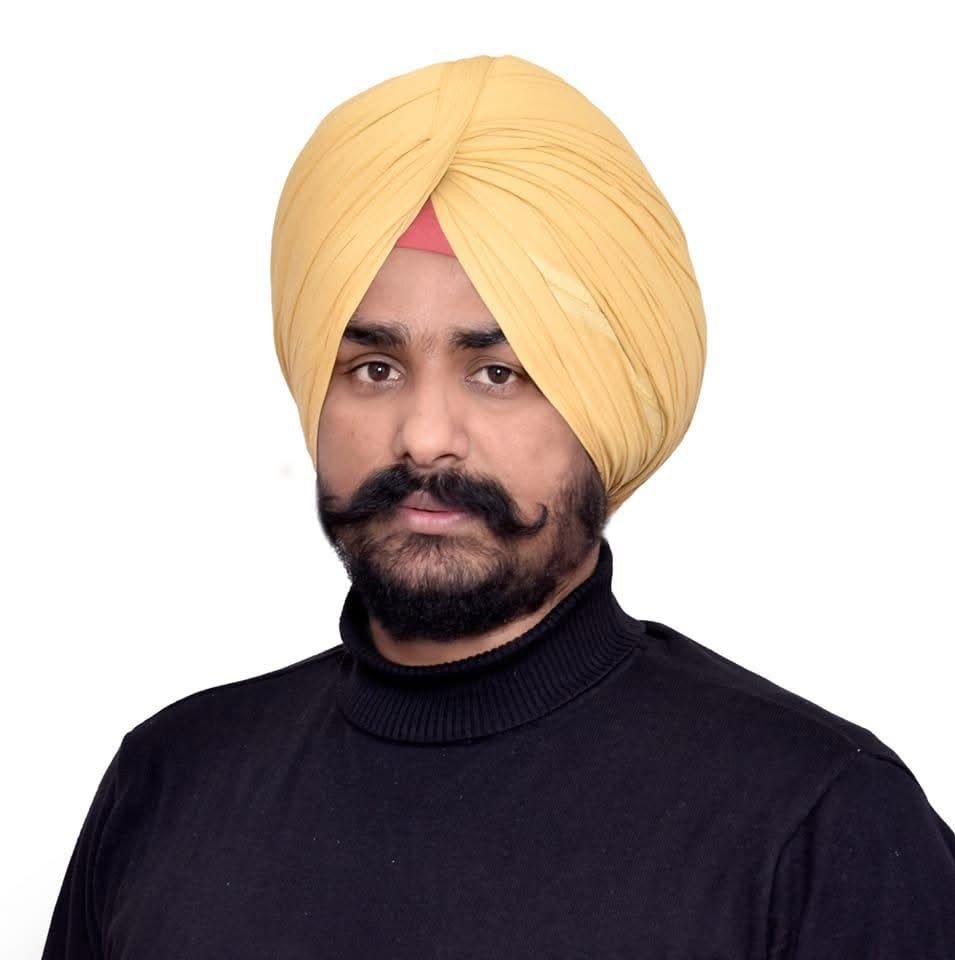 Gurdaspur ‘ਚ ਰੈਸਟੋਰੈਂਟ ਦੇ ਮਾਲਿਕ ਨੇ ਖੁਦ ਨੂੰ ਮਾਰੀ ਗੋਲੀ, ਹਾਲਤ ਗੰਭੀਰ