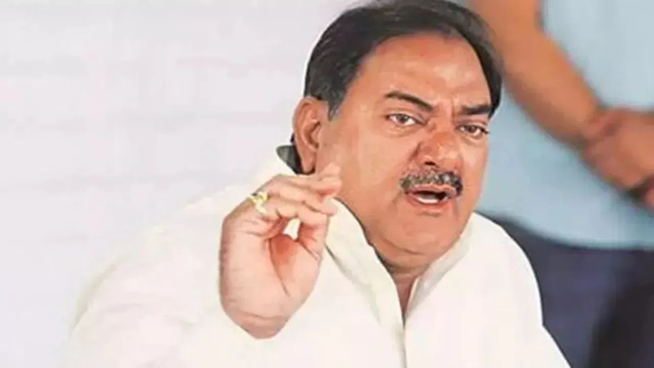 भाजपा की सरकार में सरेआम किसानों को लूटा जा रहा है: चौधरी अभय सिंह चौटाला