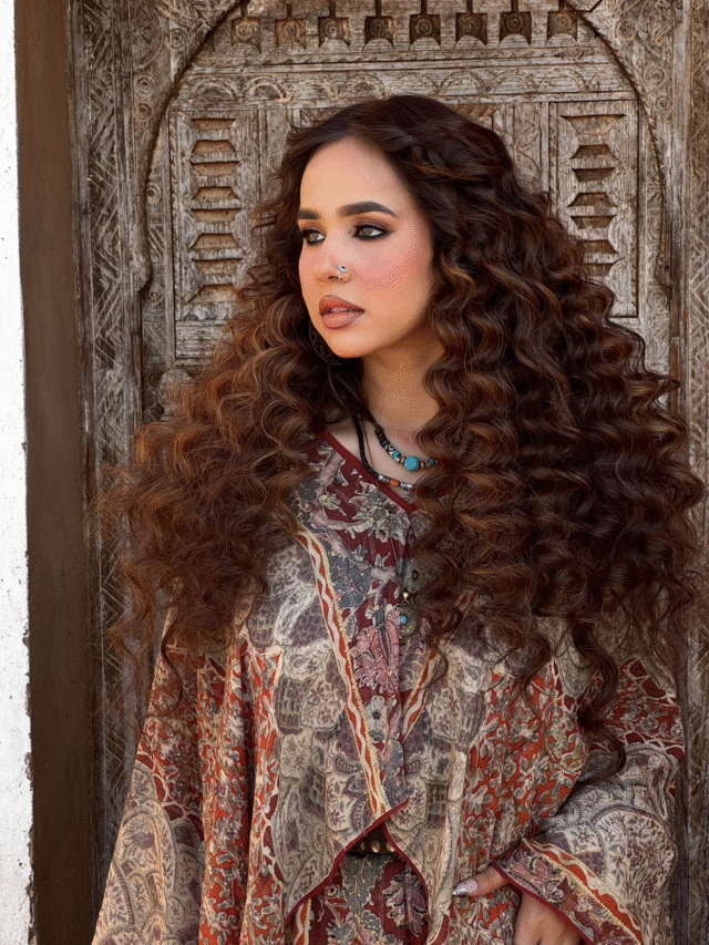 ਪੰਜਾਬੀ ਗਾਇਕ ਸੁਨੰਦਾ ਸ਼ਰਮਾ ਨੇ ਖ਼ੂਬਸੂਰਤ ਕੈਪਸ਼ਨ ਲਿੱਖ ਸਾਂਝੀ ਕੀਤੀਆਂ ਤਸਵੀਰਾਂ…ਵੇਖੋ...