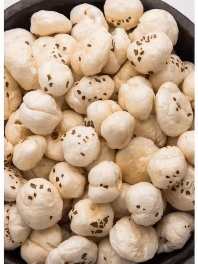 ਬੱਲਡ ਸ਼ੂਗਰ ਤੋਂ ਭਾਰ ਕੰਟਰੋਲ ਕਰਨ ਤੱਕ ਮਖਾਣਾ ਖਾਣ ਦੇ ਫਾਇਦੇ...